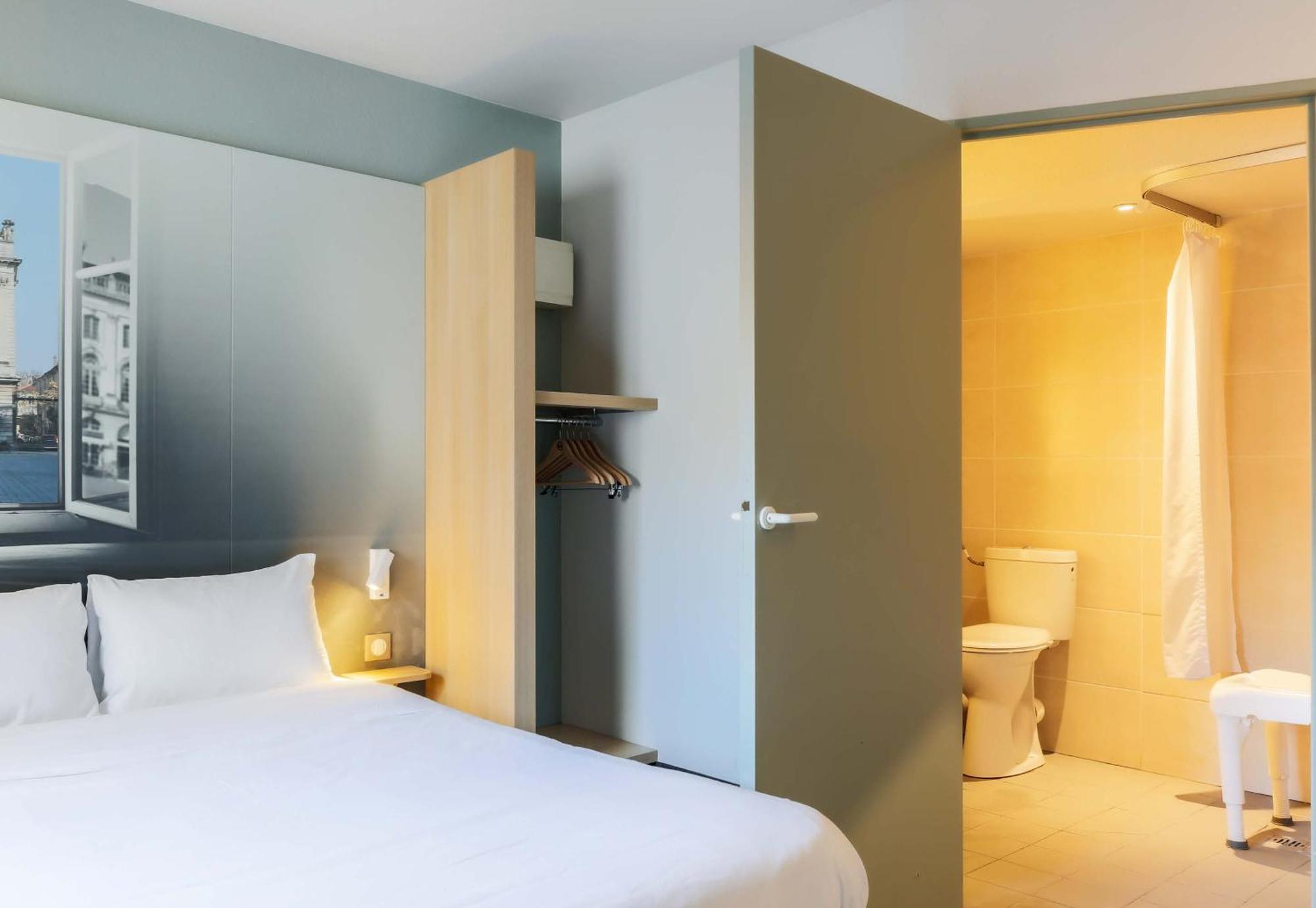 B&B Hotel Nancy Frouard Bagian luar foto